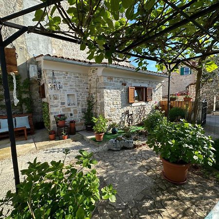 Casa Borgo Hotel Bale Bagian luar foto